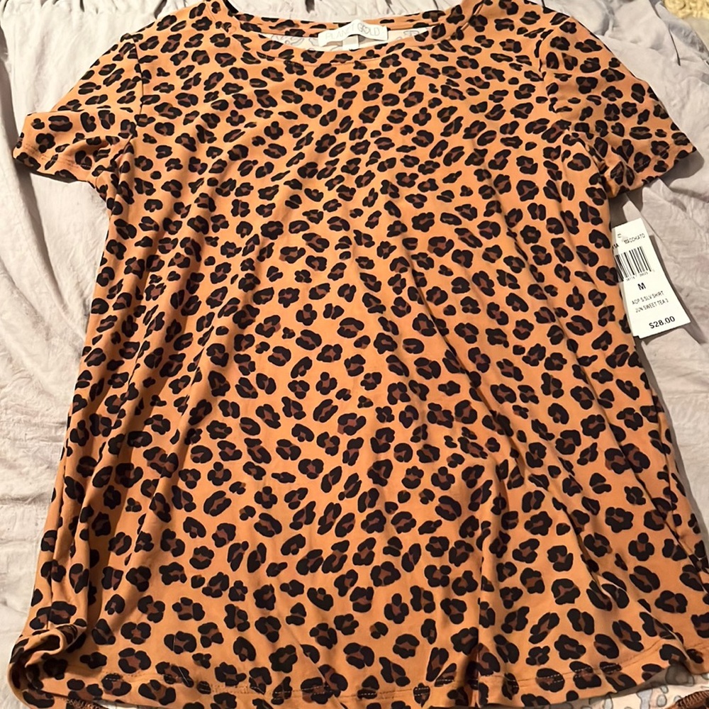 Planet gold shirt cheetah print